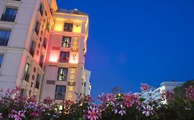 Parmada Hotel